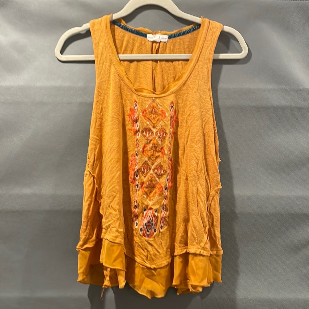 Embroidered tank